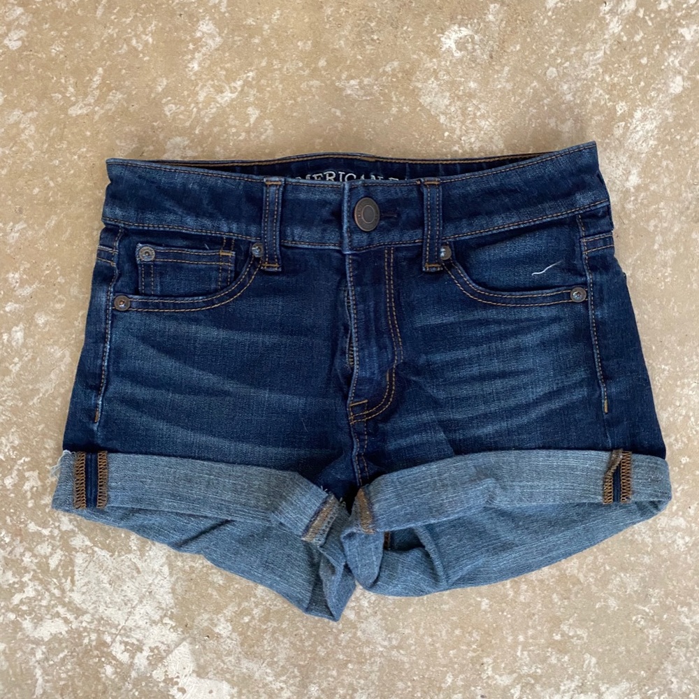 American Eagle Low-Rise Jean shorts